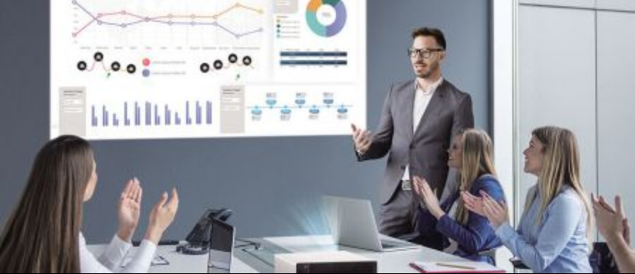 Screenshot 2025 09 21 at 17 28 52 Ansi Lumen Beamer LG ProBeam BU50NST Laserleuchtmittel 4k UHD