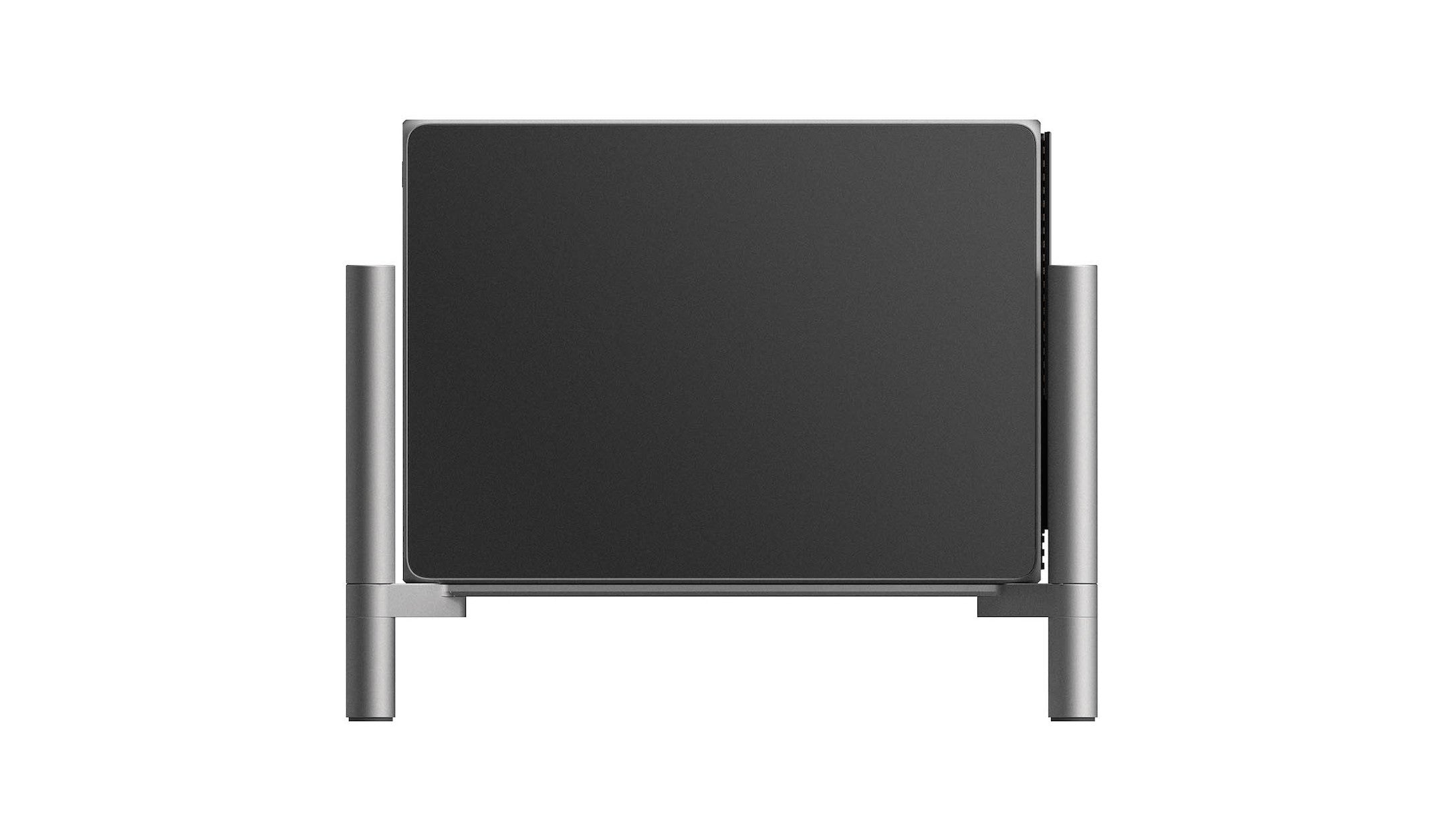 XGIMI TITAN Noir Ultra Pro in der Seitenansicht mit Standfüßen – Maßstab und Tiefe des Gehäuses gut erkennbar